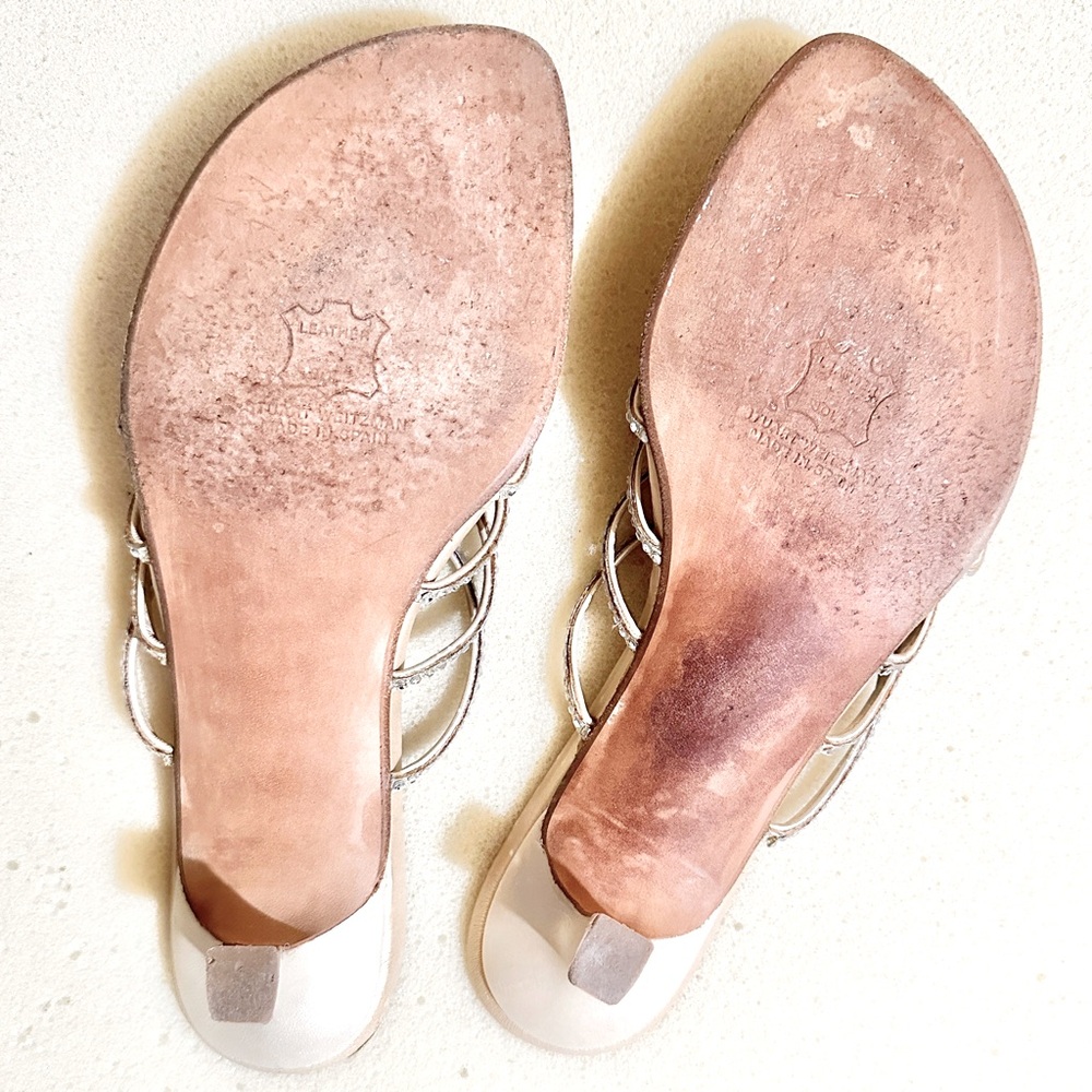 Stuart Weitzman Gold Kitten Heel Sandal 6.5 Toe Post Thong Rhinestone Straps - Picture 11 of 11